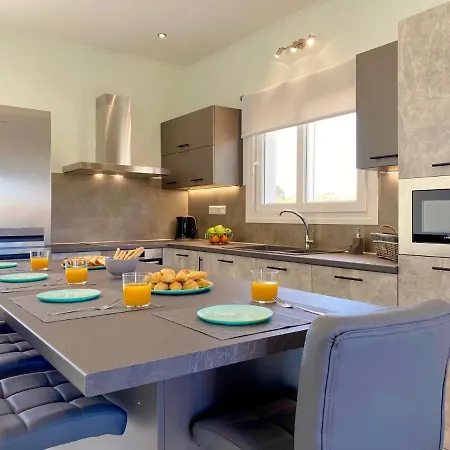 Spiridoula - Luxury Holiday * Roda (Corfu)